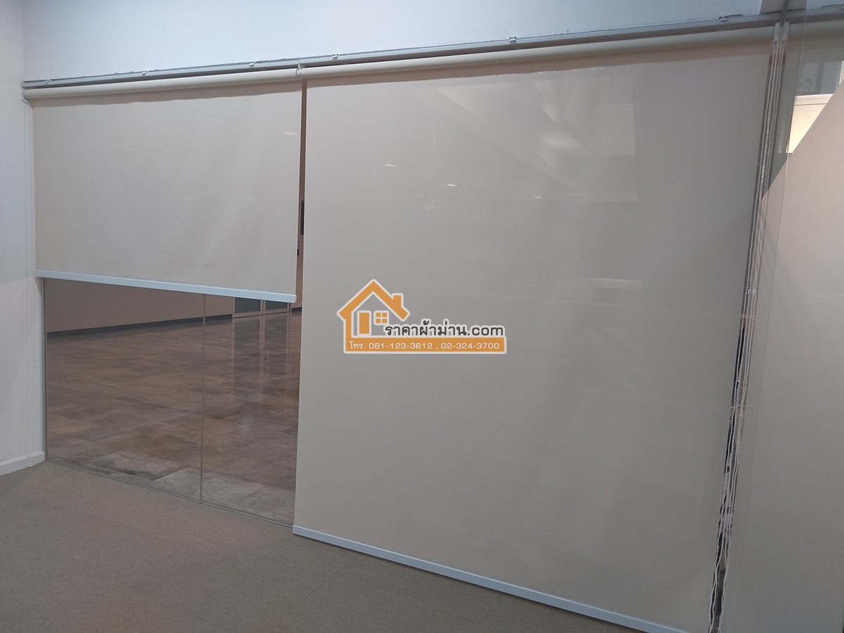 ม่านม้วน